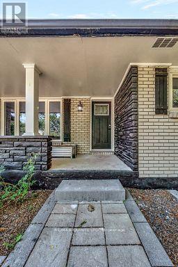 236 MCGILL STREET - 5