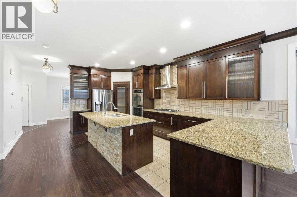 Single Family House for Sale in   Avenue NE Tuxedo Park Calgary 