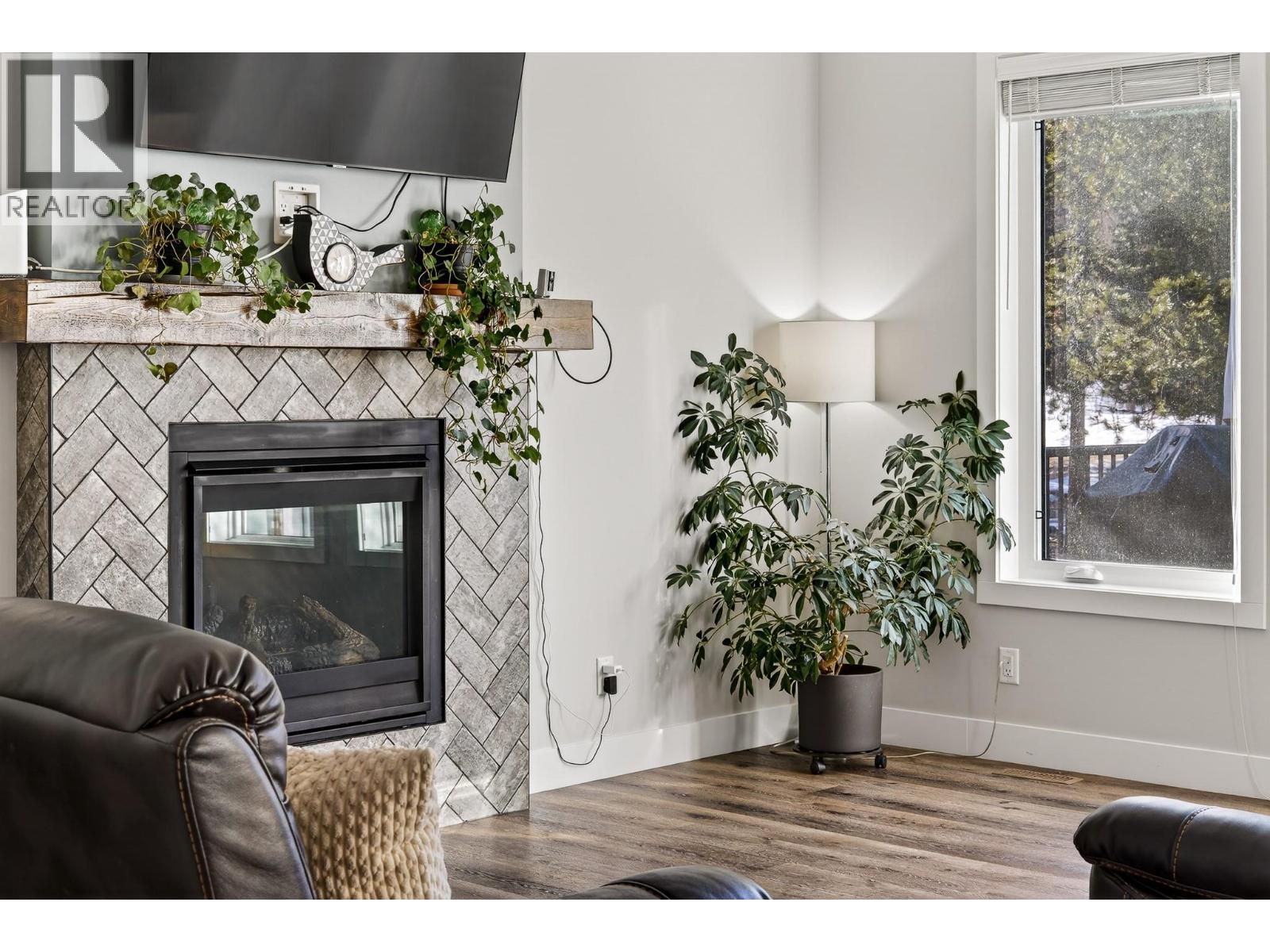 2071 Golden Eagle Drive, Sparwood