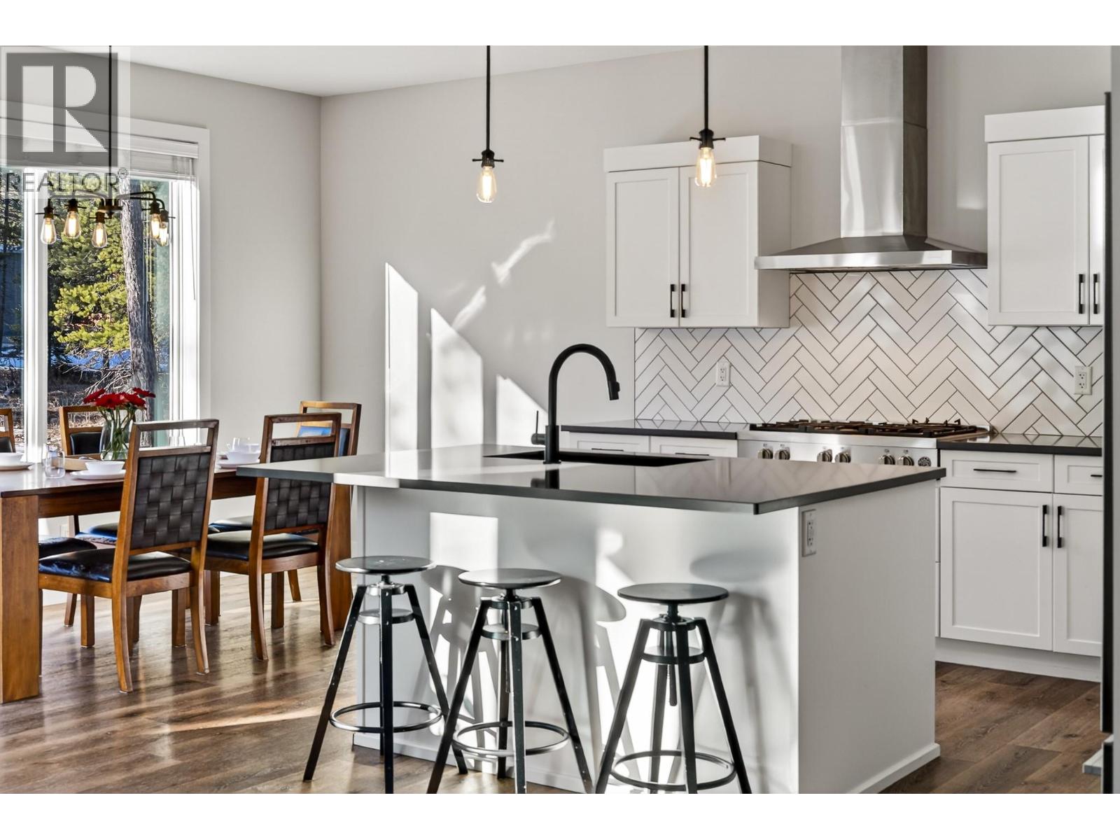 2071 Golden Eagle Drive, Sparwood