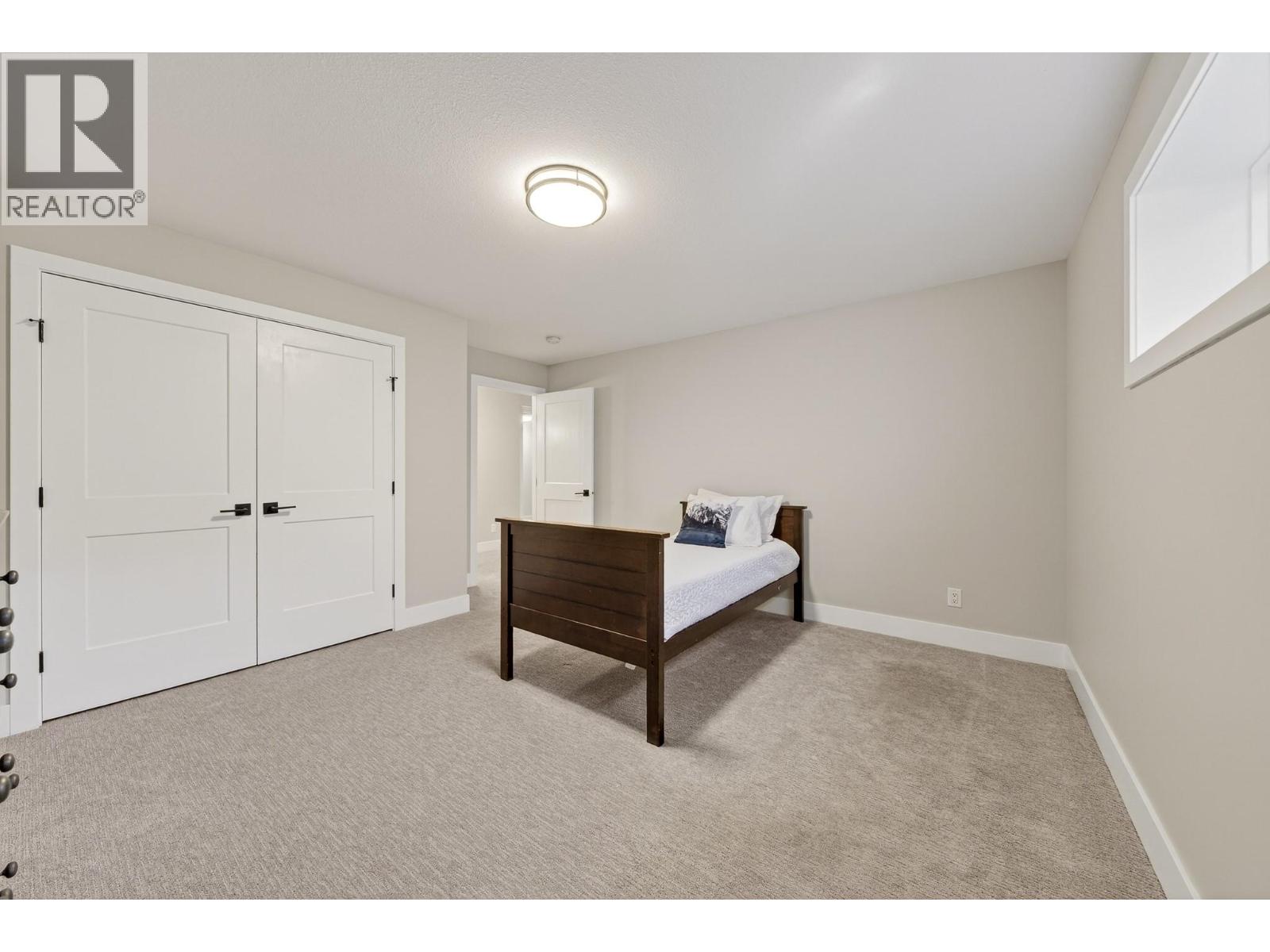 2071 Golden Eagle Drive, Sparwood