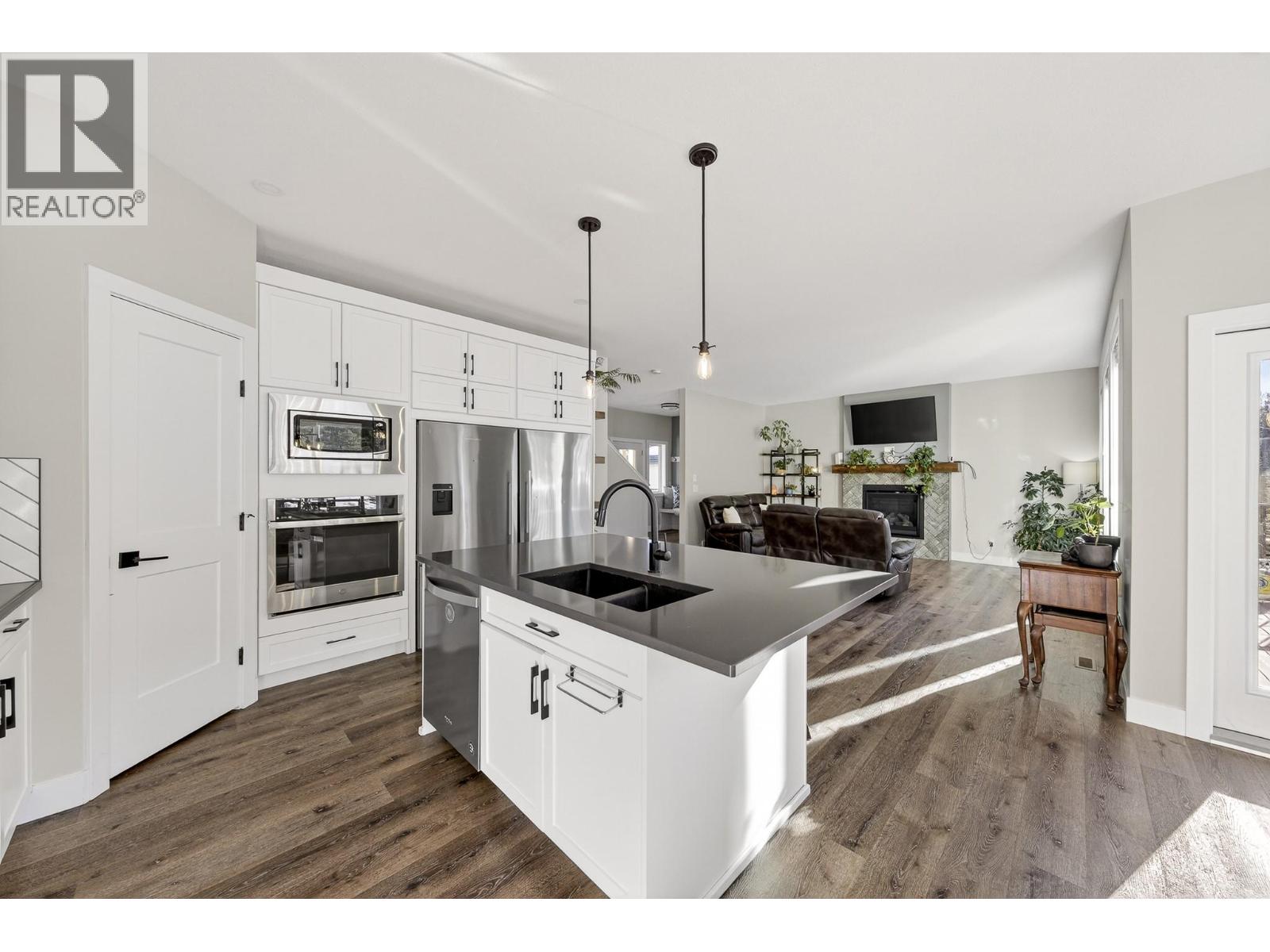 2071 Golden Eagle Drive, Sparwood