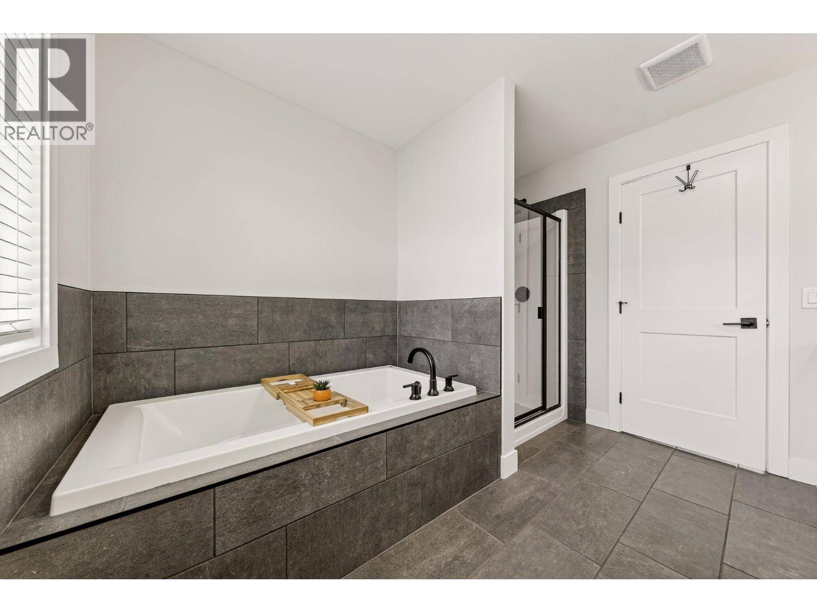 2071 Golden Eagle Drive, Sparwood