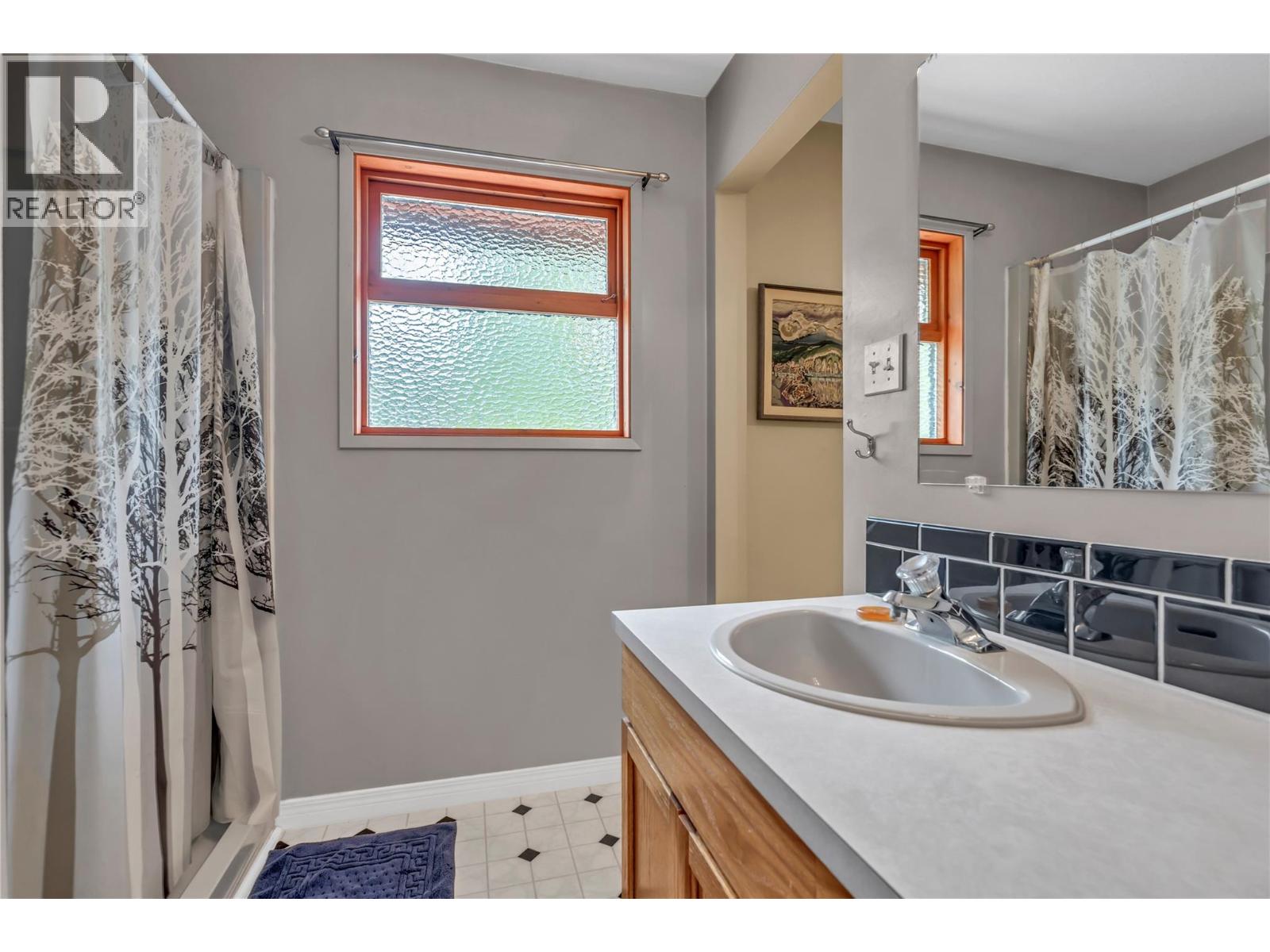  2083 Princeton Summerland Rd Other, Princeton