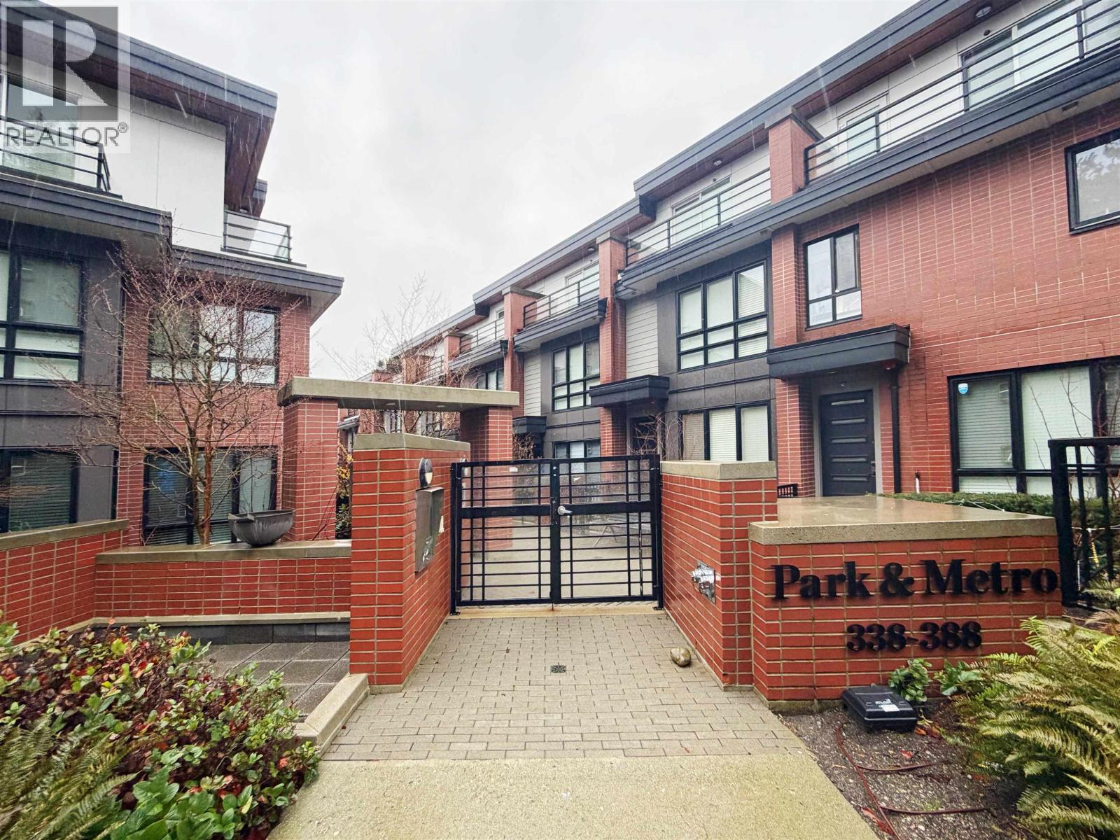 11 368 W 64TH AVENUE - Main photo, Vancouver, British Columbia