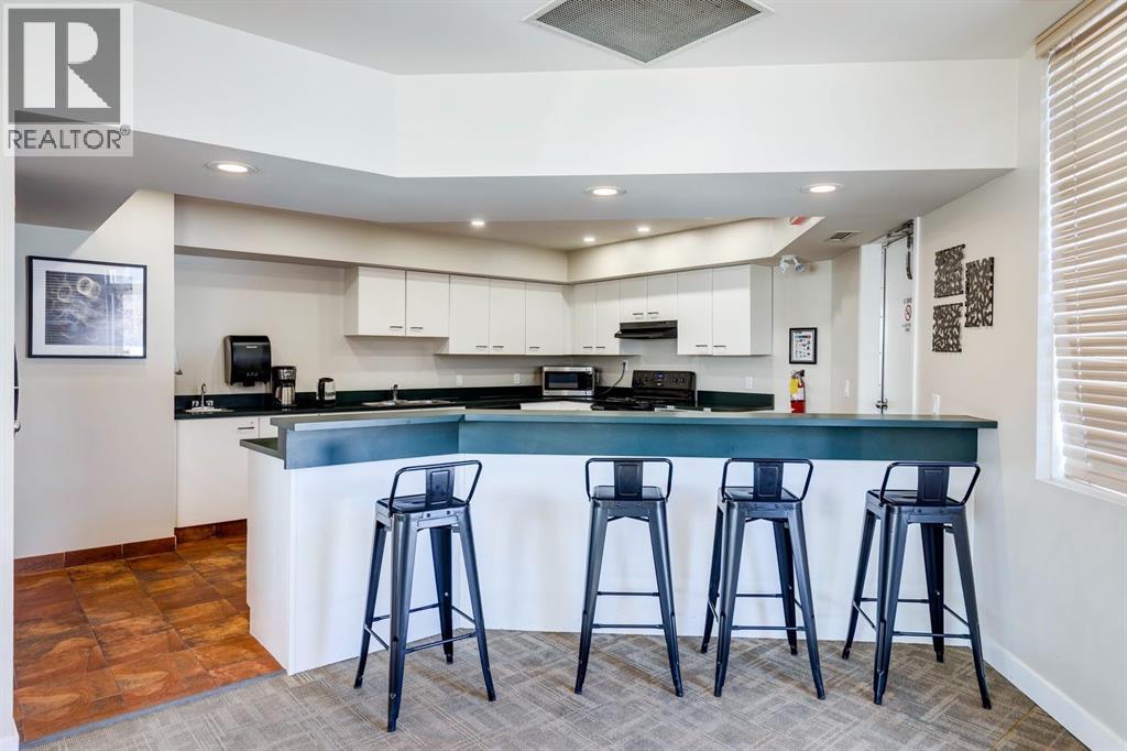 Single Family House for Sale in   Edenwold Heights NW Edgemont Calgary 