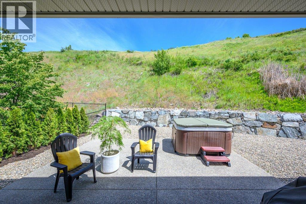  313 Baldy Place, Vernon