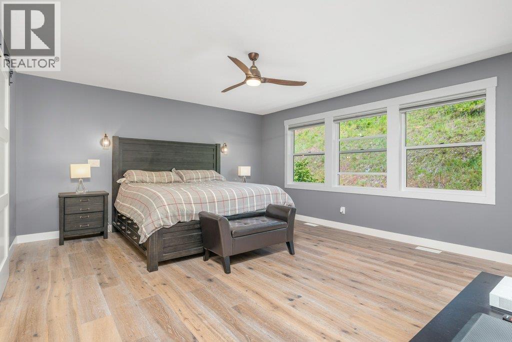  313 Baldy Place, Vernon