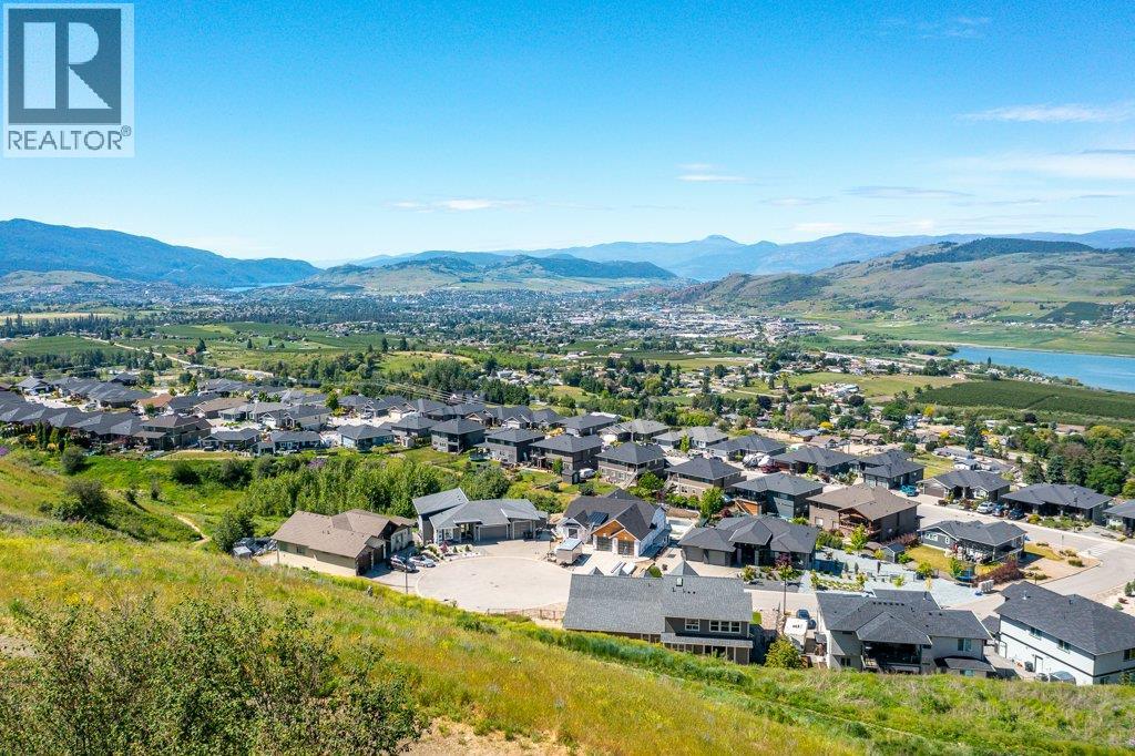  313 Baldy Place, Vernon