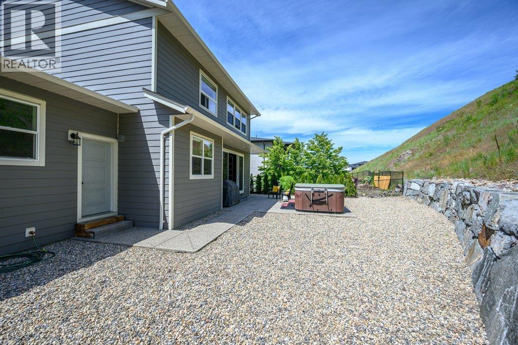  313 Baldy Place, Vernon