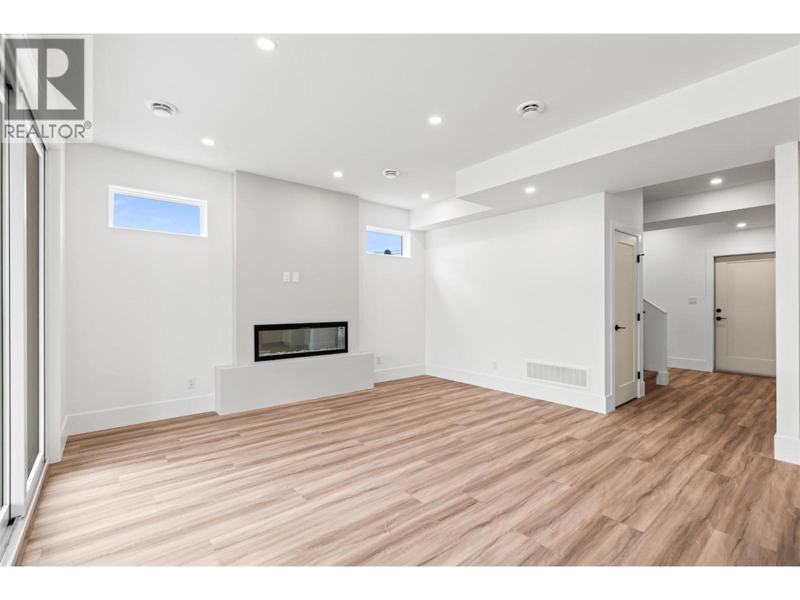 7077 Manning Place, Vernon