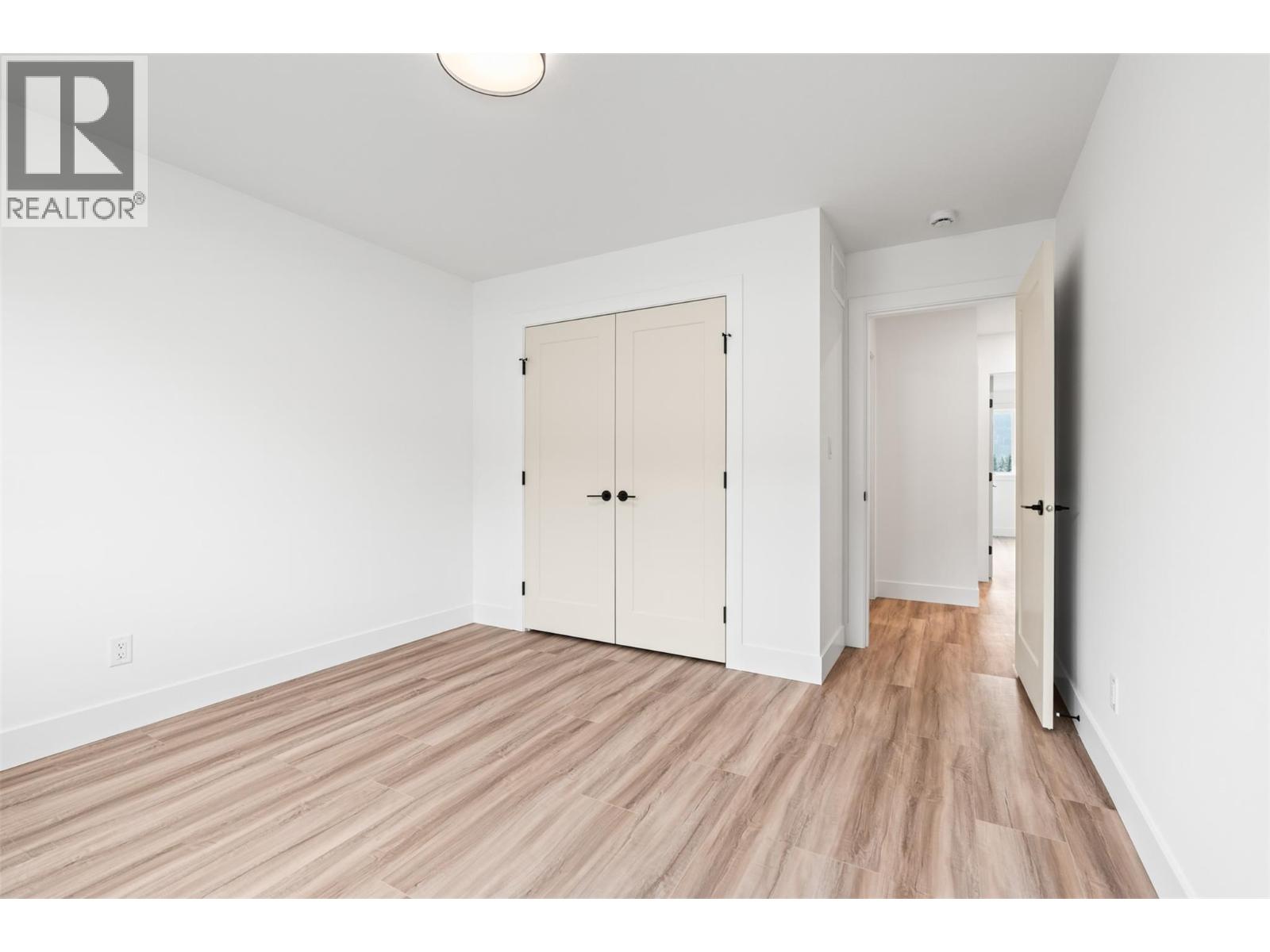 7077 Manning Place, Vernon