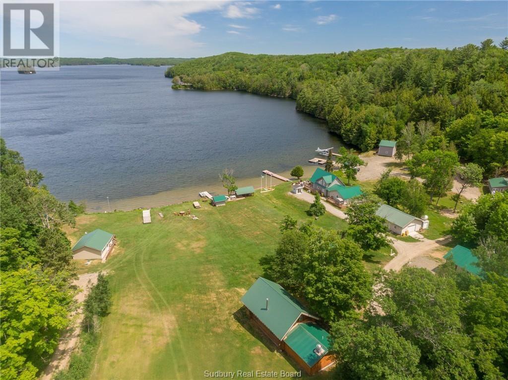 0 PANACHE LAKE MOUNTAIN COVE LODGE - 1