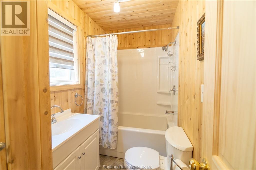 0 PANACHE LAKE MOUNTAIN COVE LODGE - 28