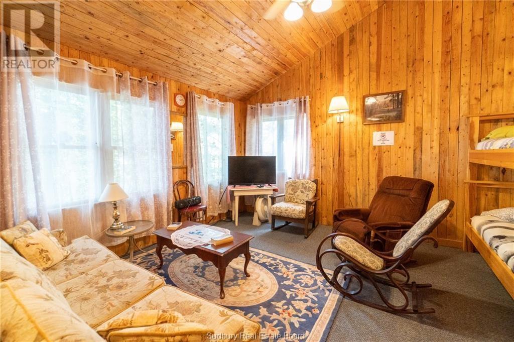 0 PANACHE LAKE MOUNTAIN COVE LODGE - 67