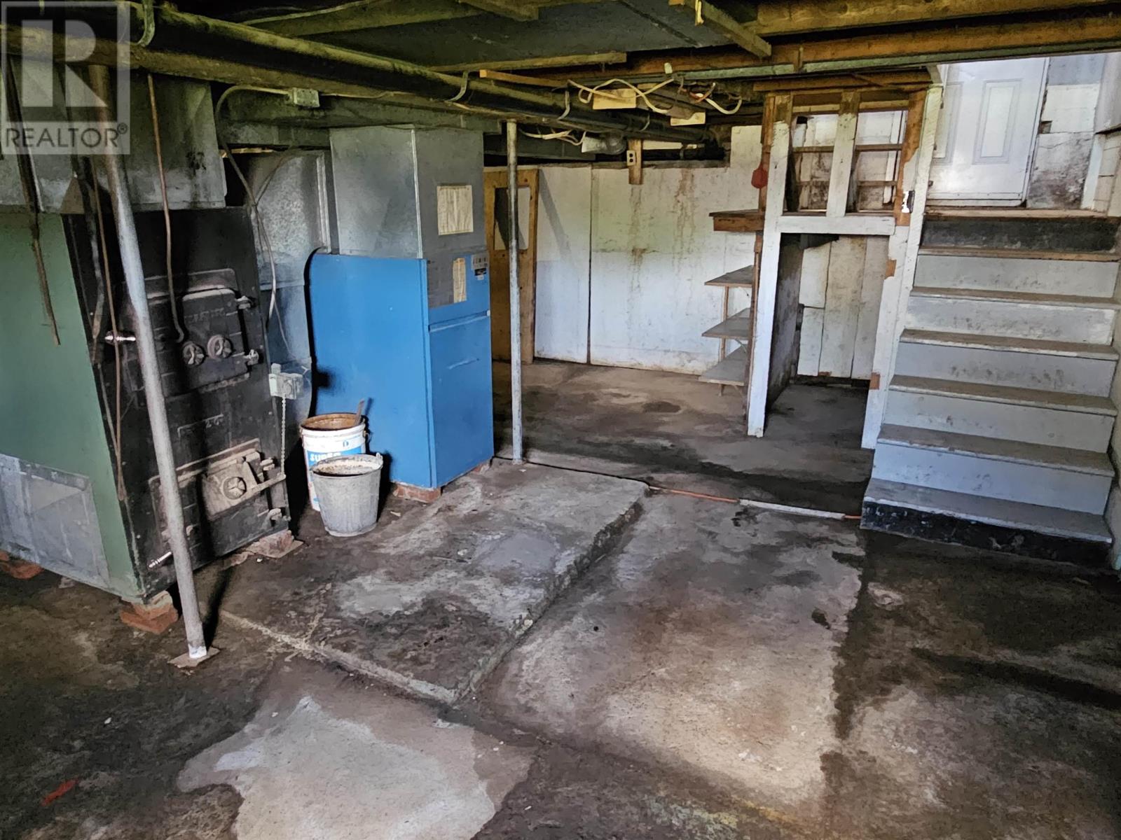 Property 21 of 21 of 29 Cowan Street