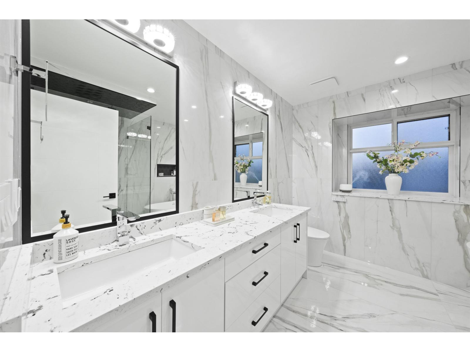 8269 111B Street, Delta