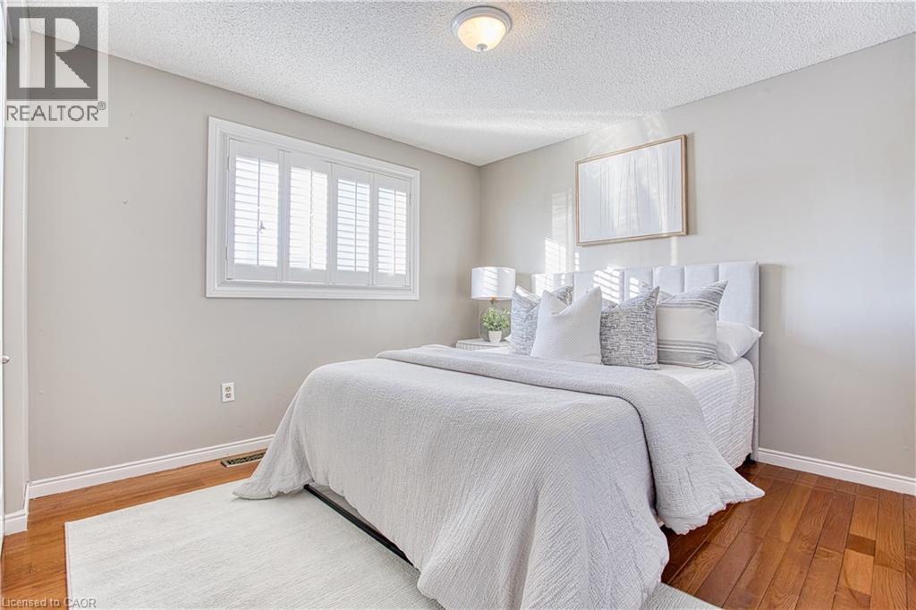 39 REGIS Court, Stoney Creek, Ontario