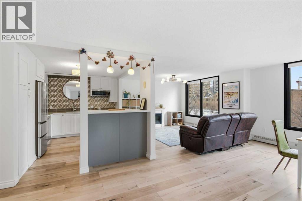 Single Family House for Sale in    Avenue SW Beltline Calgary 