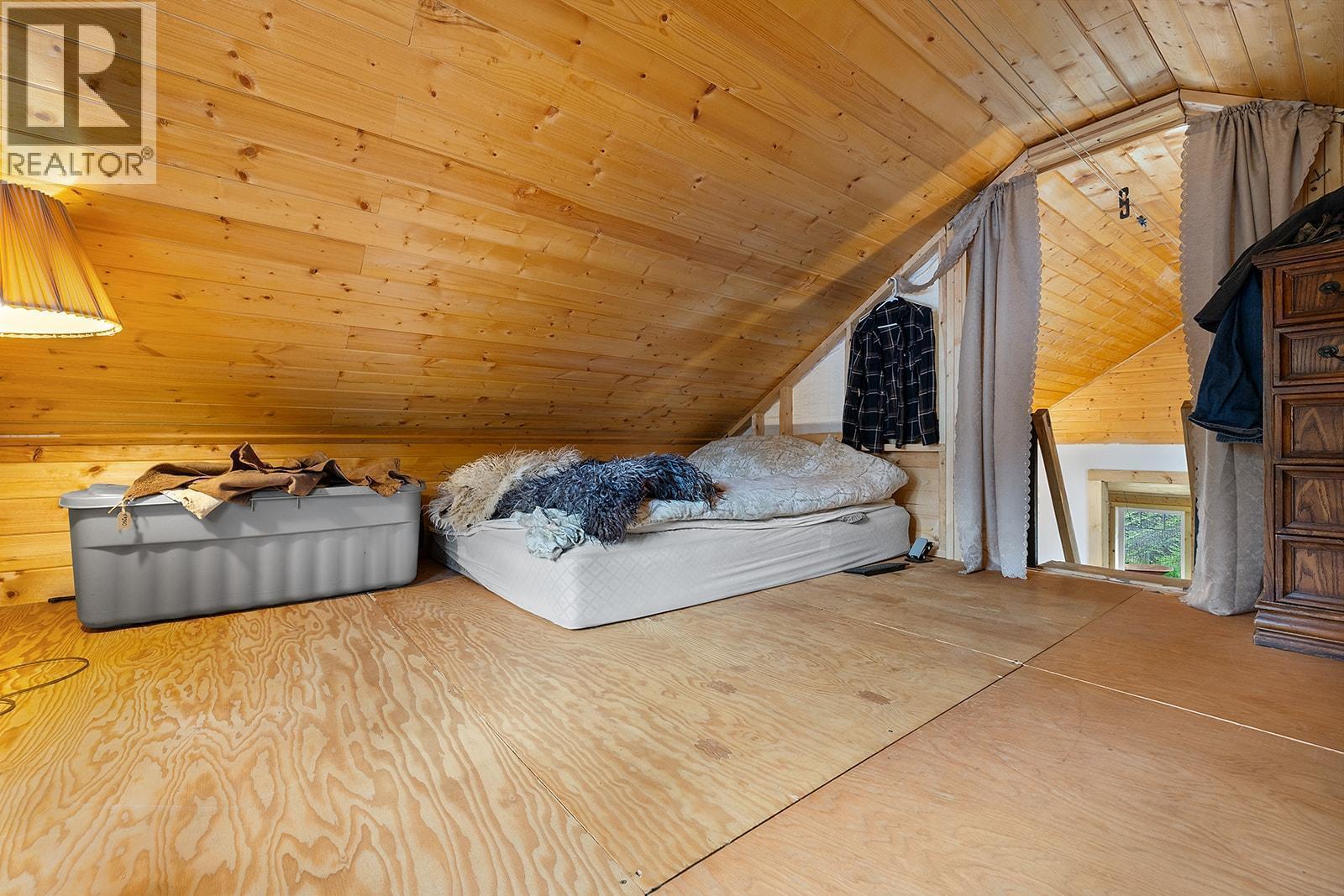 16317 BOWE ROAD - 20