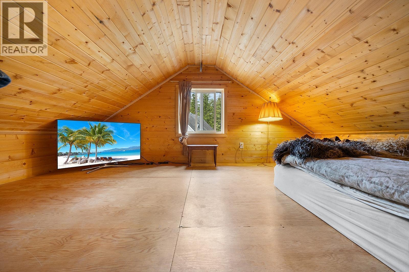 16317 BOWE ROAD - 21