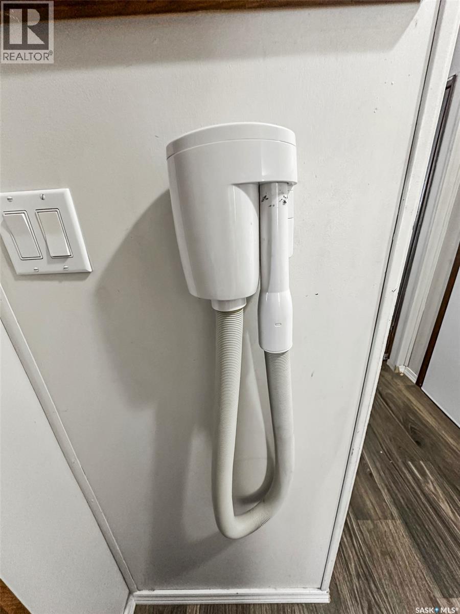 Single Family House Mobile Home for Sale in  Prairie Sun COURT Swift Current 