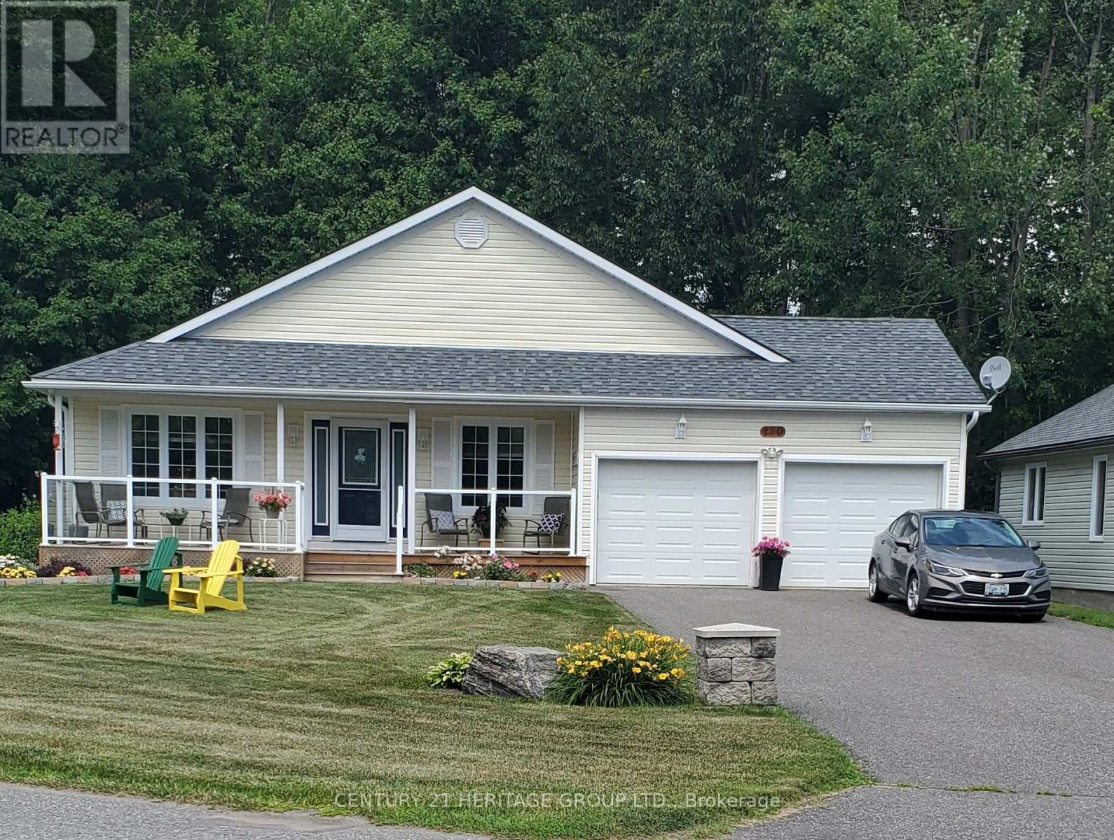 130 HEDGEWOOD LANE - 1