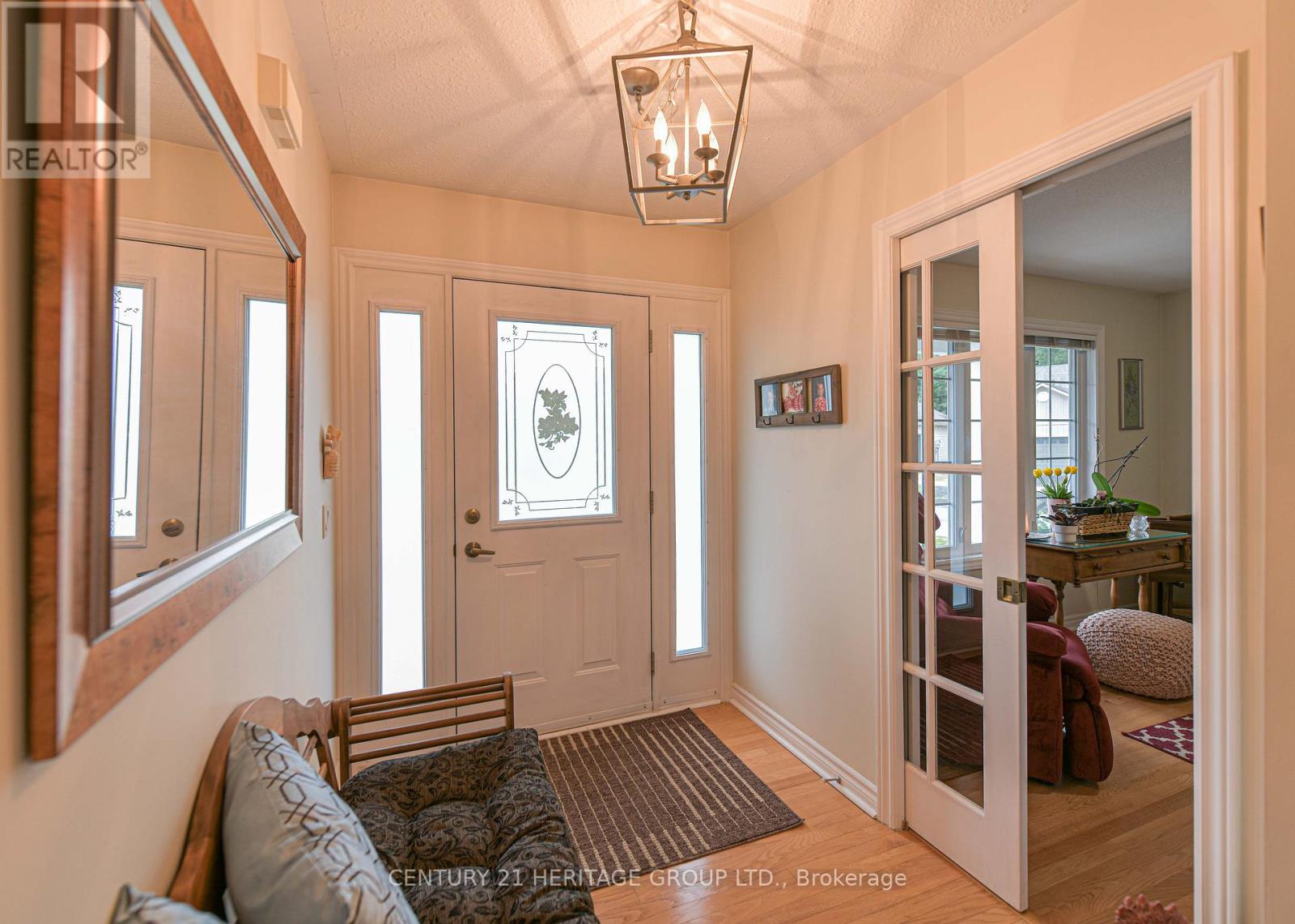 130 HEDGEWOOD LANE - 15