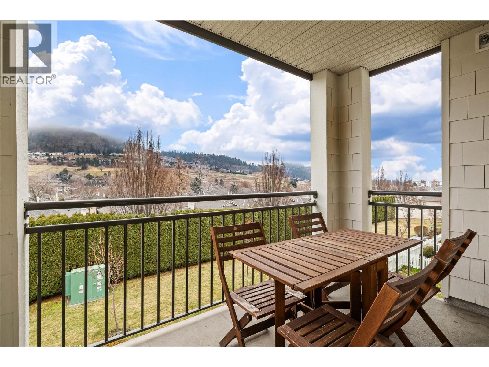 305 567 Yates Road, Kelowna