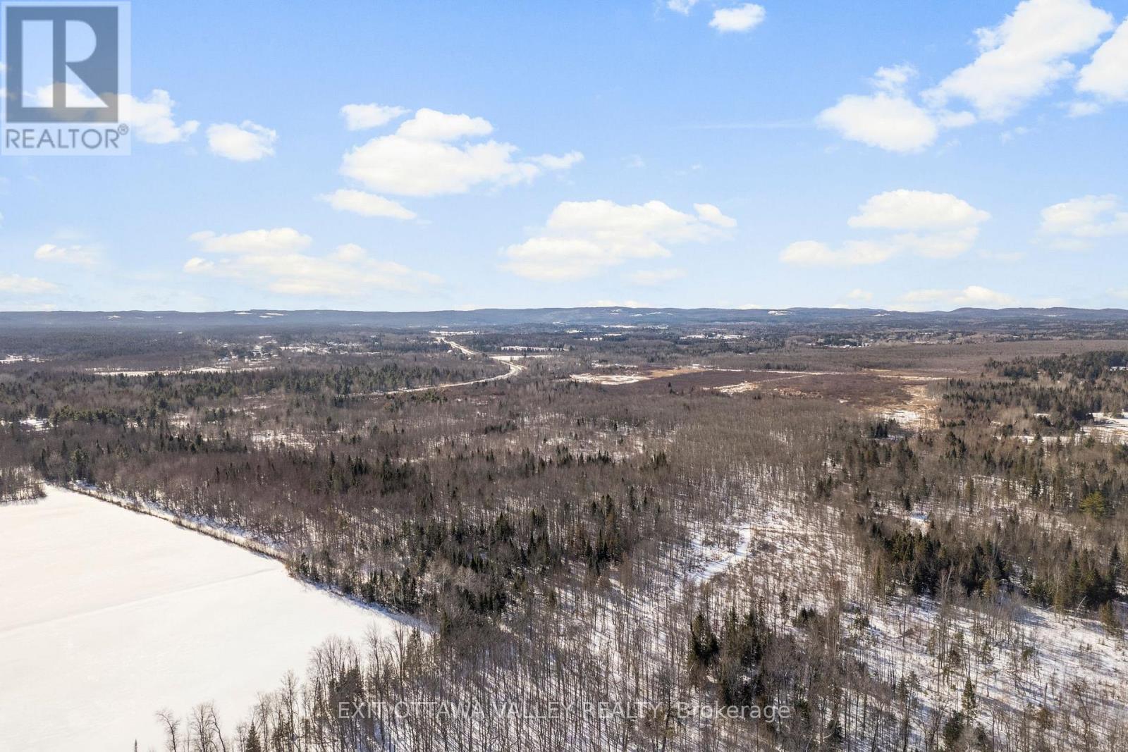 272 ROUND LAKE ROAD — photo 32