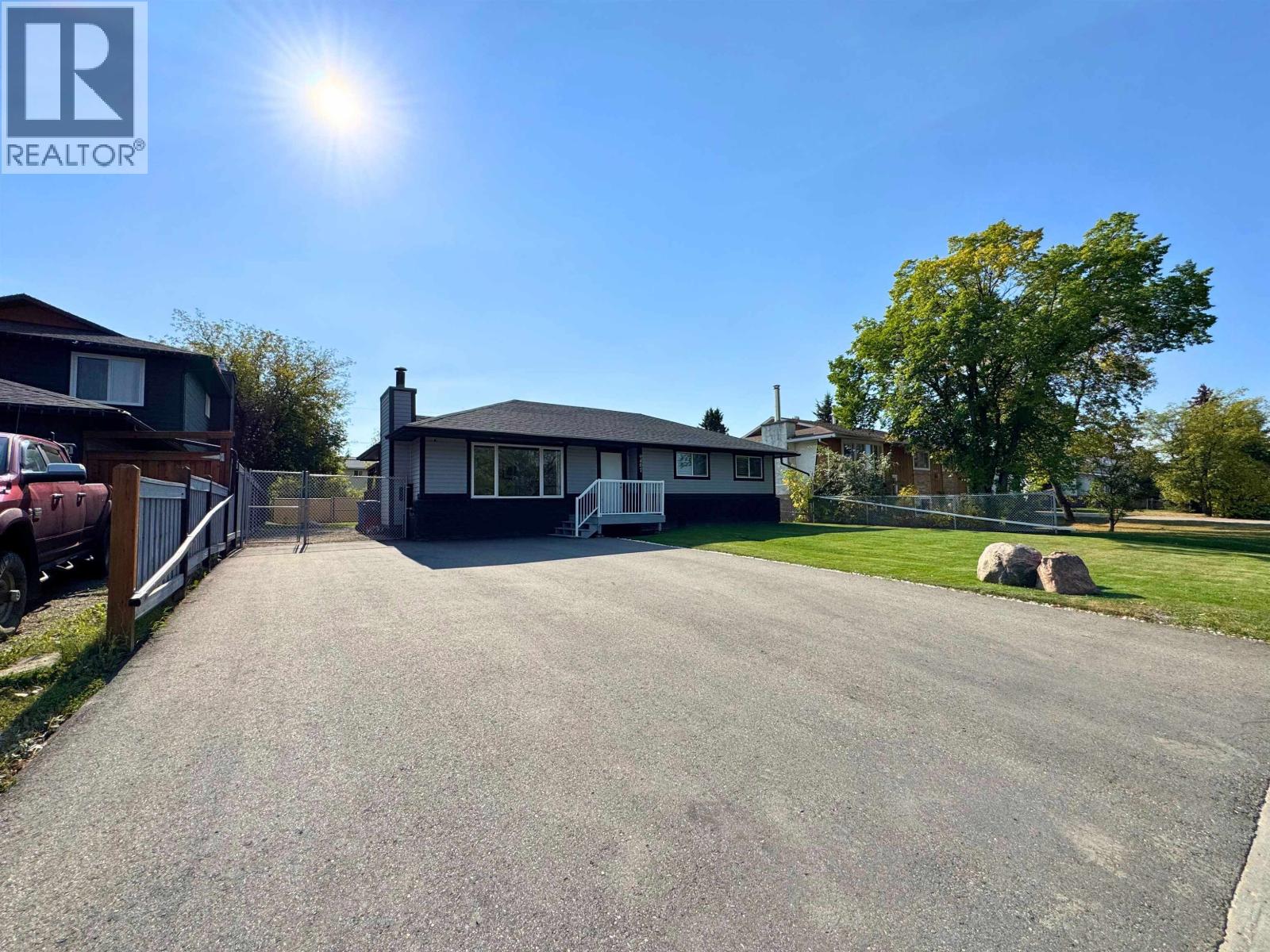 9407 106 AVENUE - 38