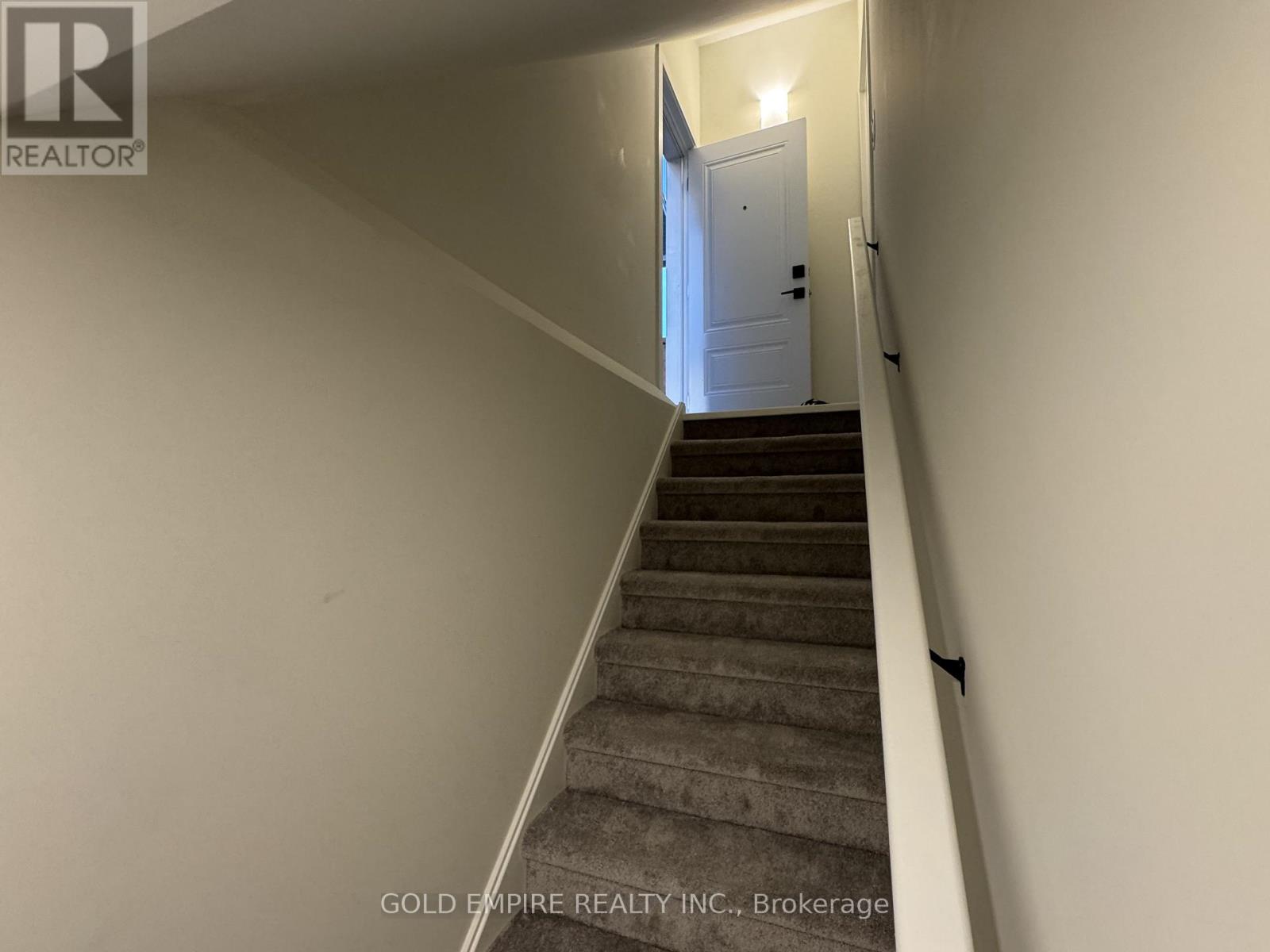 30 Julie Unit LOWER photo 5