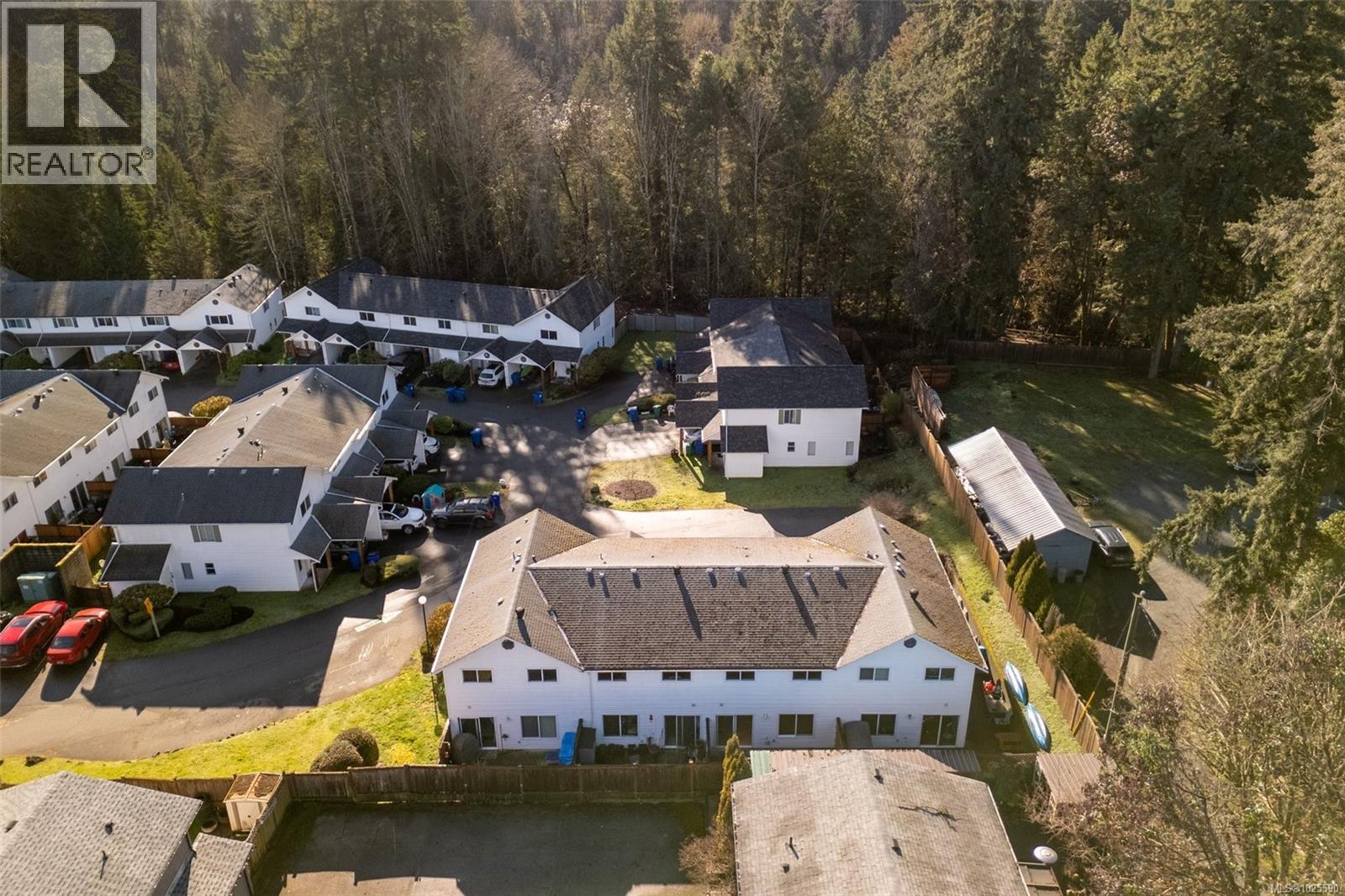 3 711 Malone Rd, Ladysmith