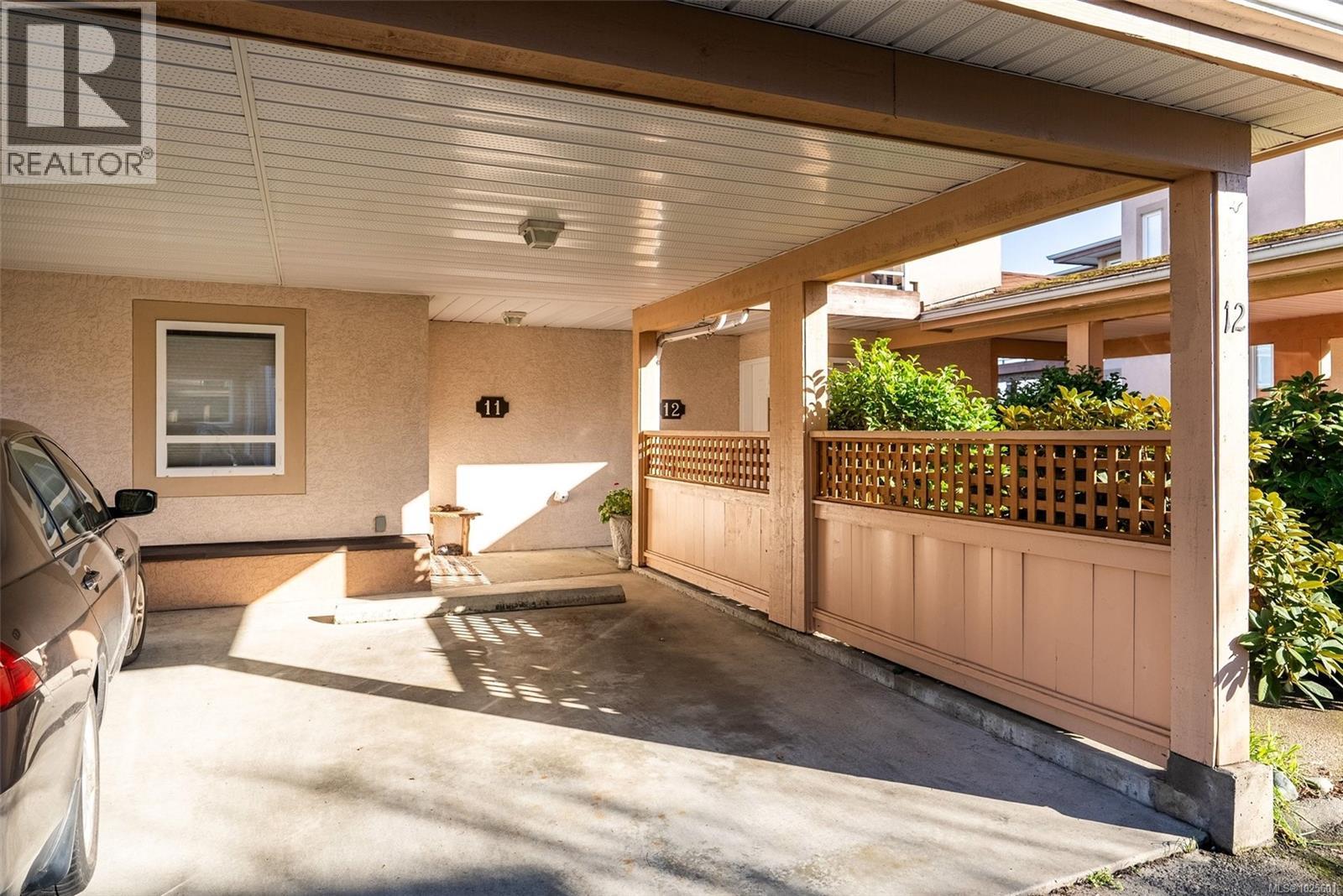 12 100 Gifford Rd, Ladysmith