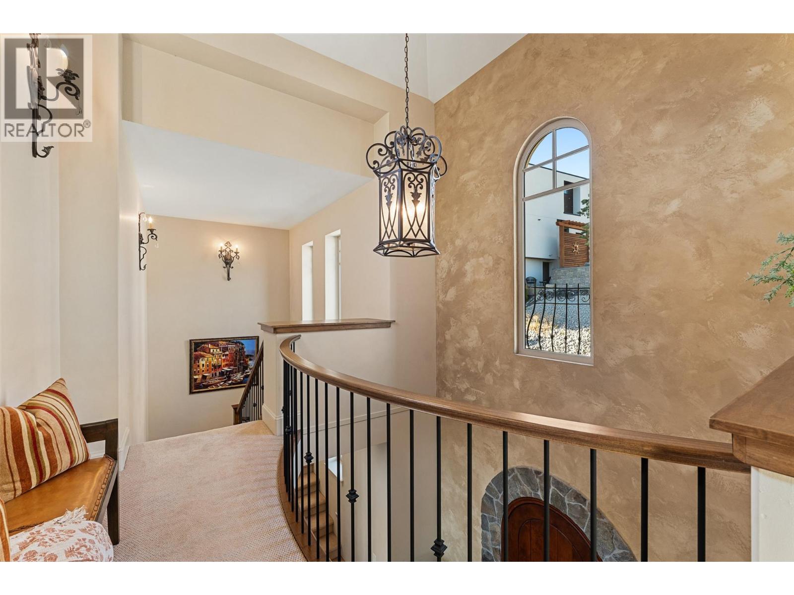 3211 Pinot Noir Place, West Kelowna