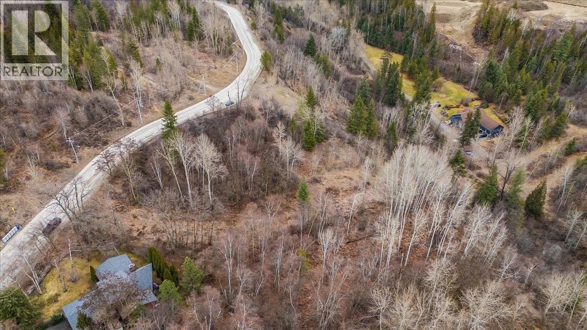 1220 37TH STREET - 23