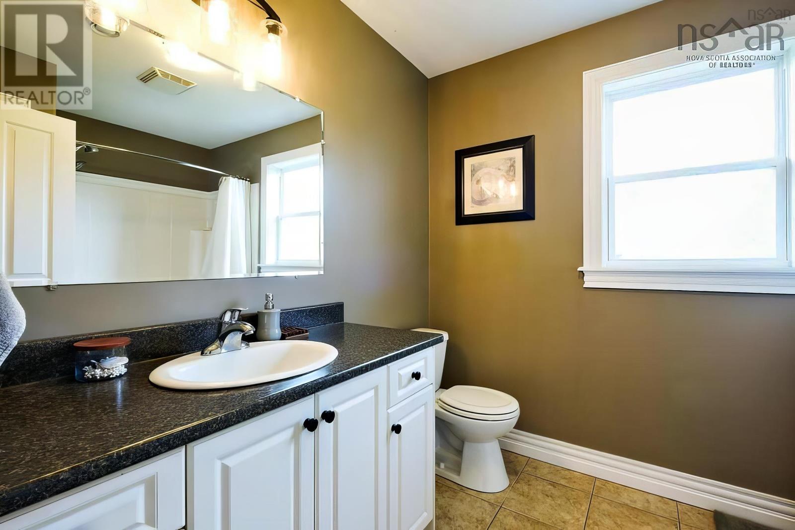 Property 21 of 42 of 30 Pivot Lane