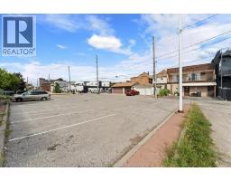 871 Erie Street East, Windsor, ON N9A3Y7 Photo 35