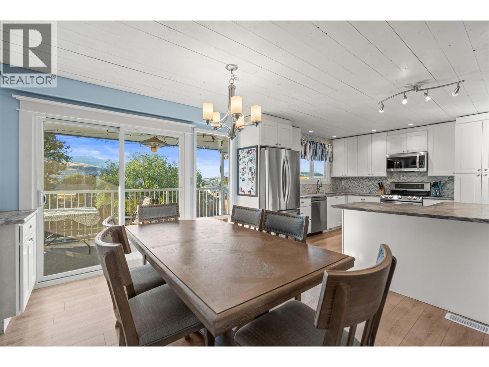  1400 30 Avenue, Vernon