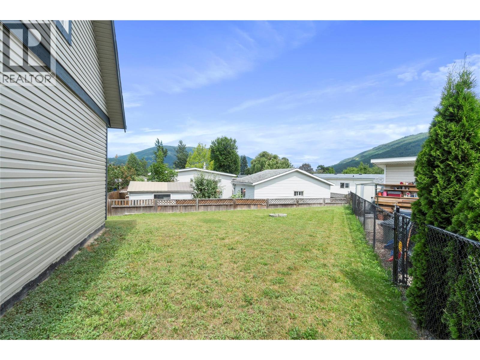 7281 46 Street NE, Salmon Arm