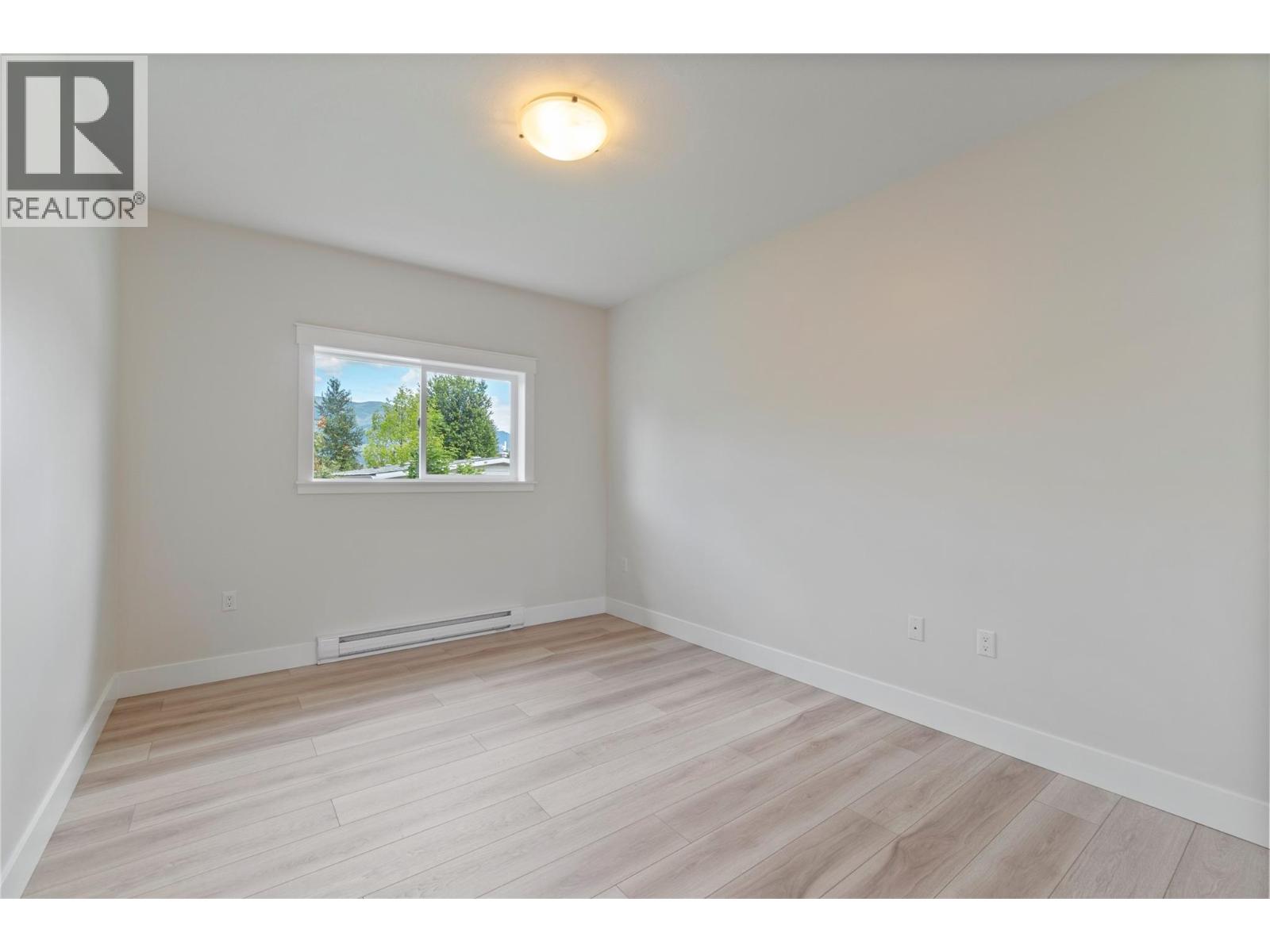 7281 46 Street NE, Salmon Arm