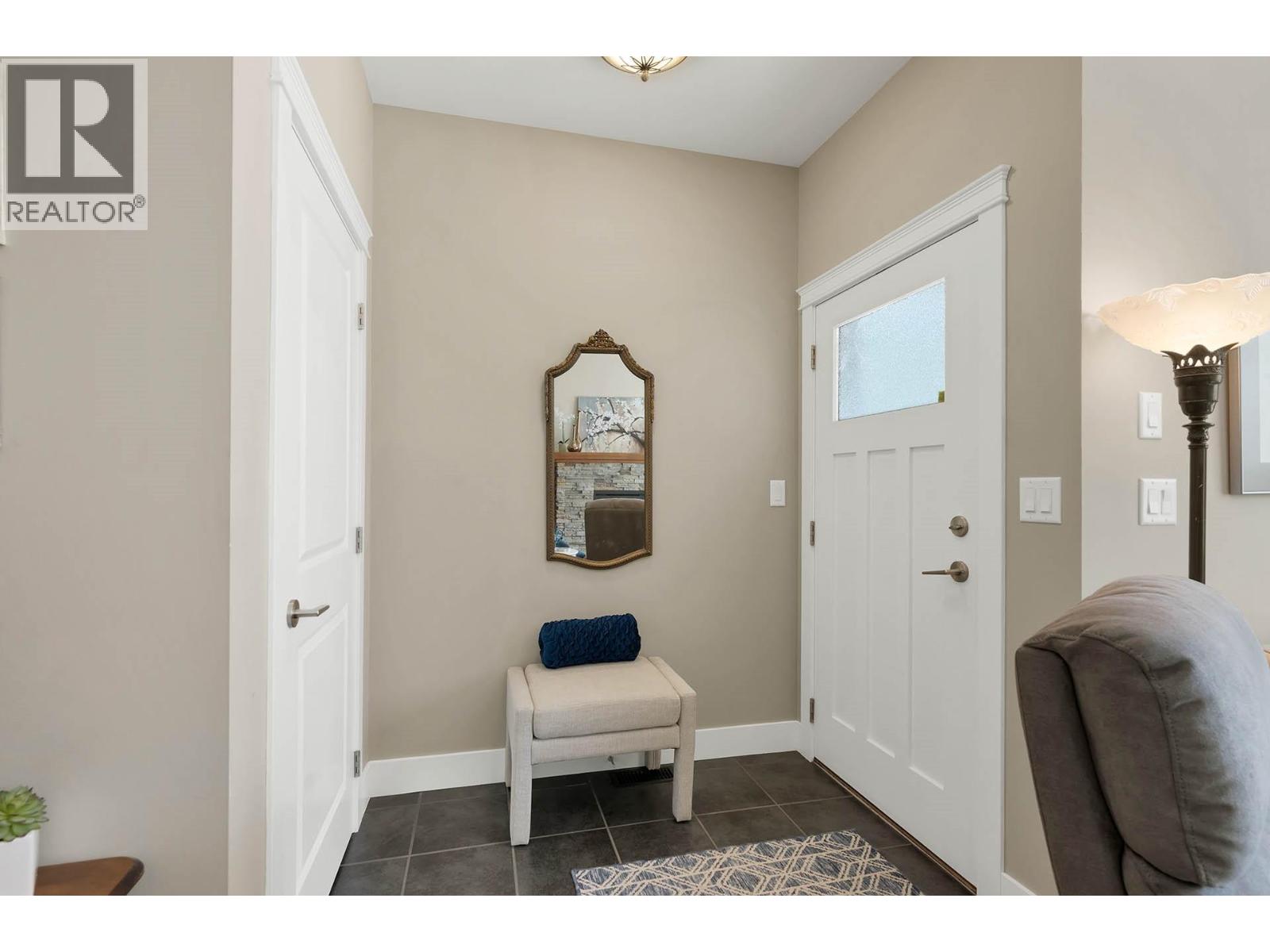 #123 2920 Valleyview Drive - 5