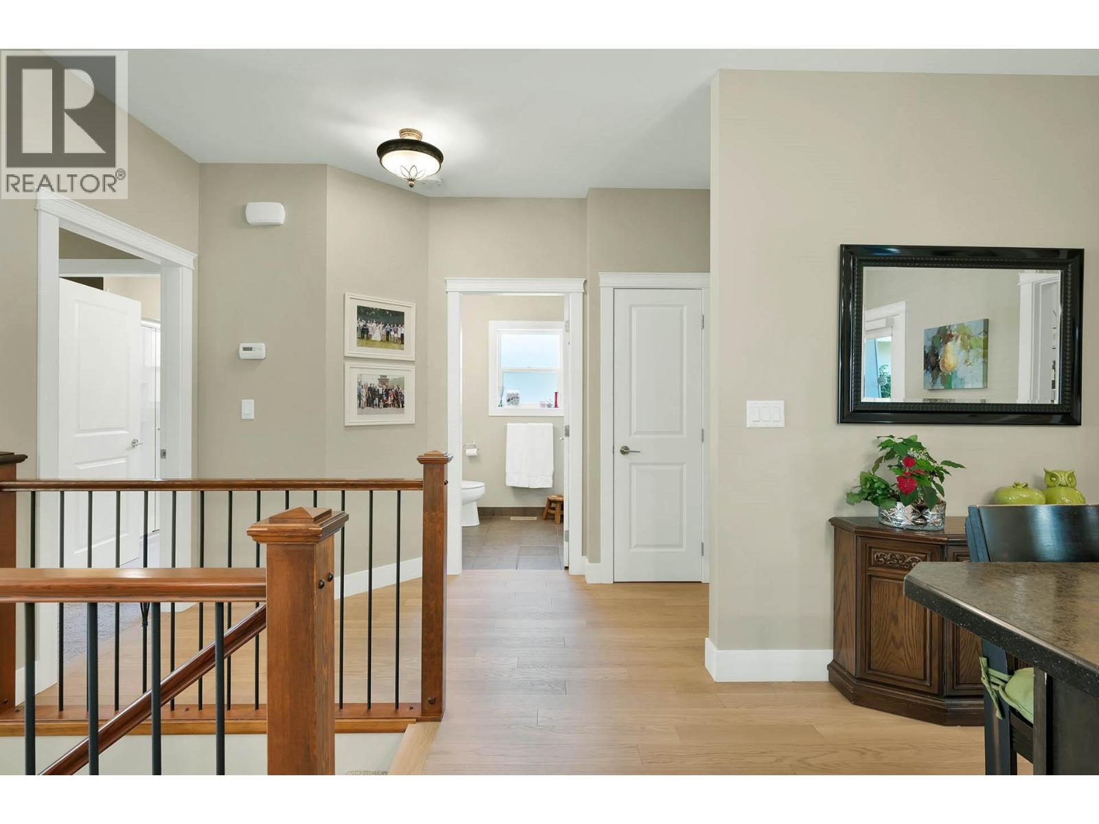 #123 2920 VALLEYVIEW DRIVE - 23