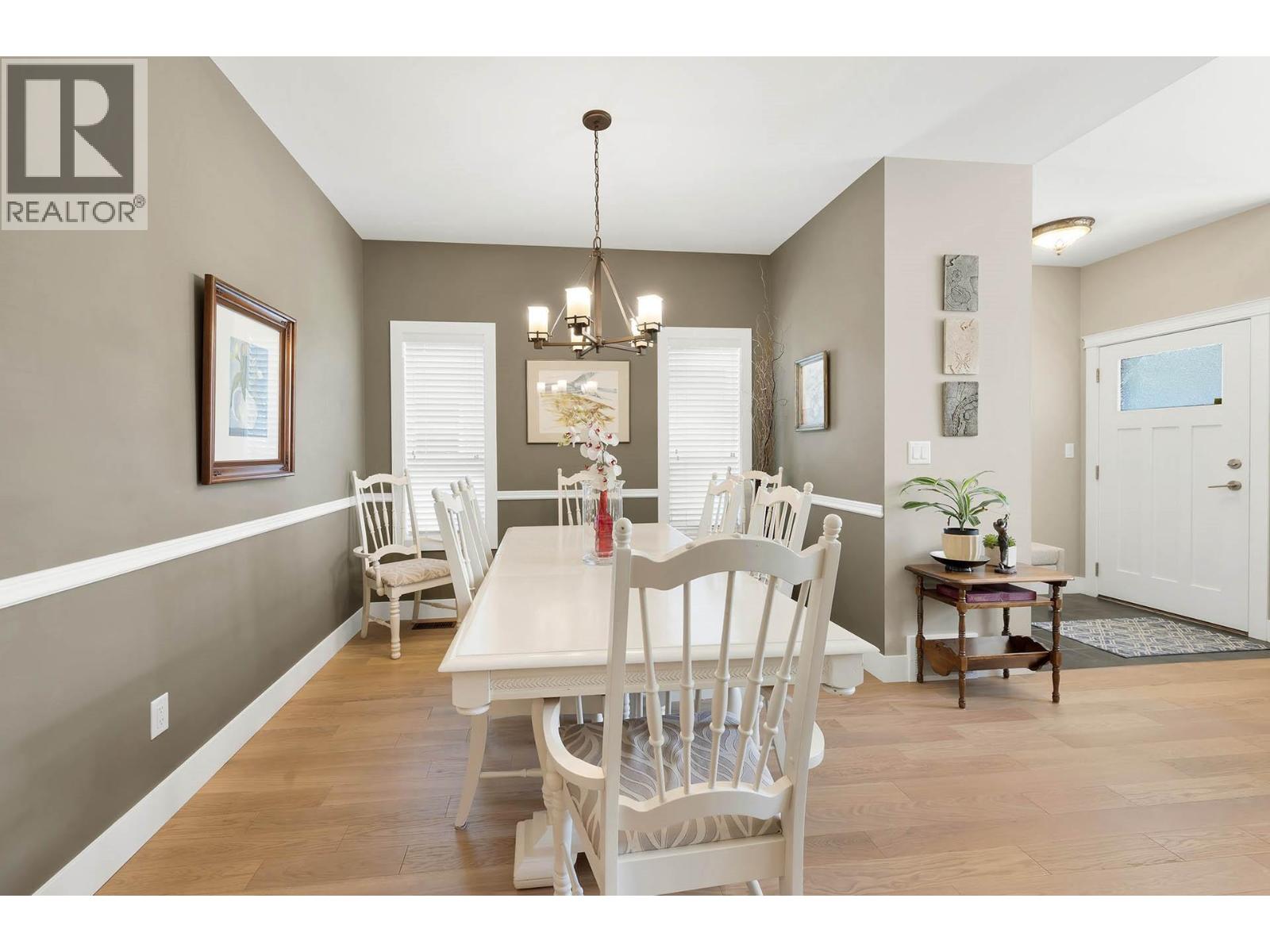 #123 2920 VALLEYVIEW DRIVE - 13