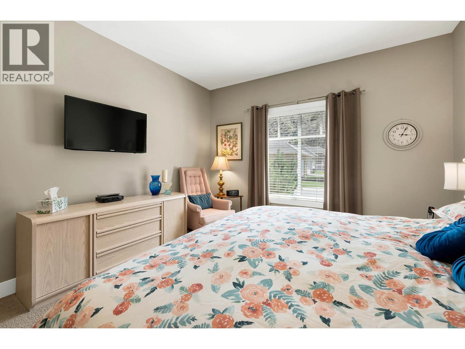 #123 2920 VALLEYVIEW DRIVE - 39