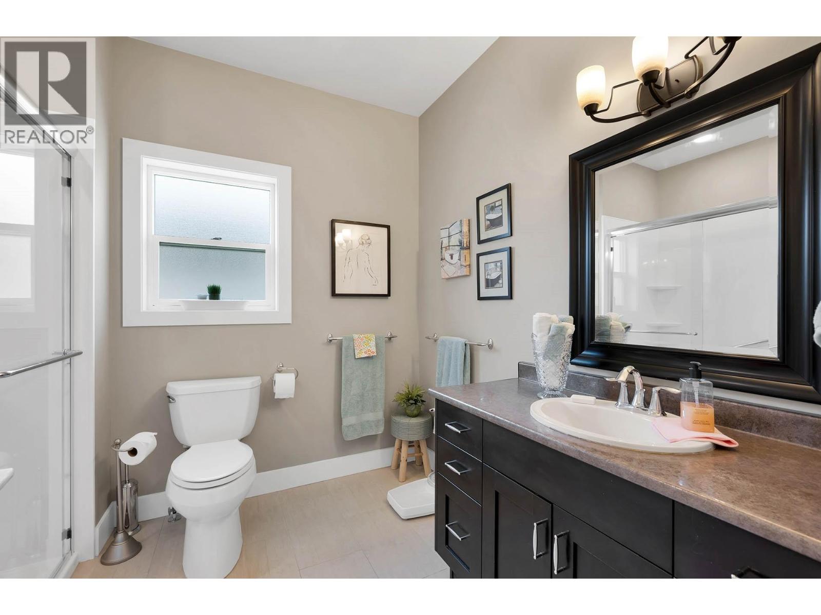 #123 2920 VALLEYVIEW DRIVE - 40