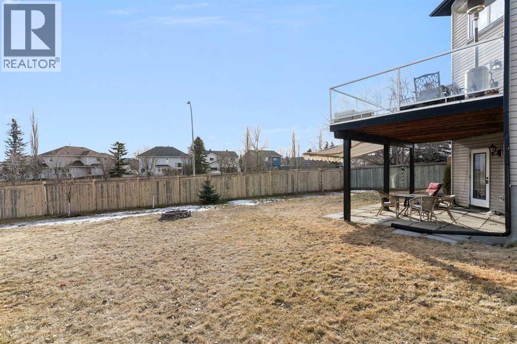 Single Family House for Sale in  Schooner Close NW Scenic Acres Calgary 