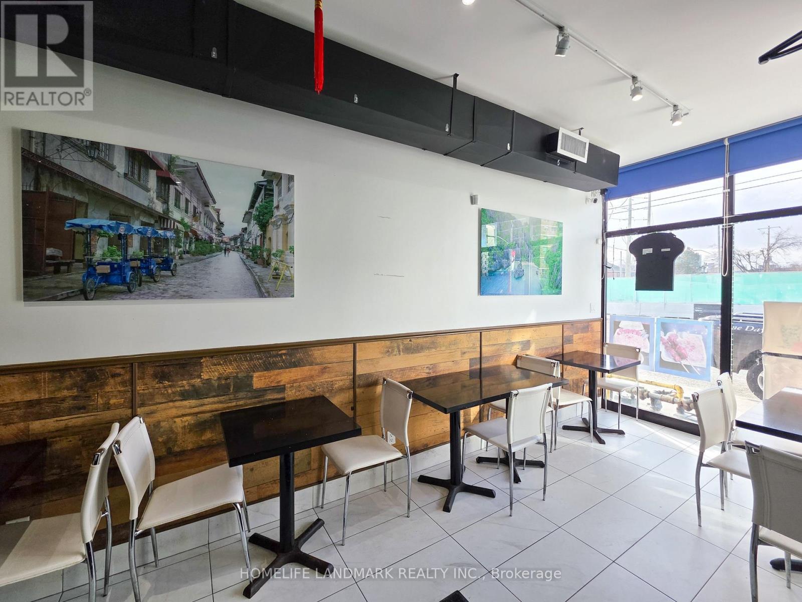 1027 PAPE AVENUE - 17