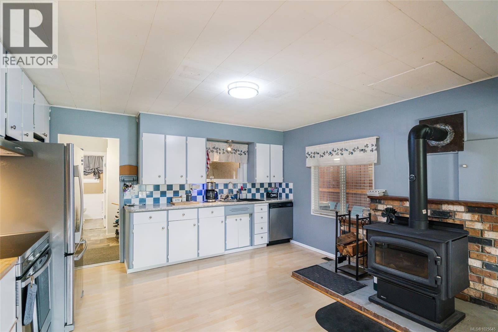 5863 GRANDVIEW RD - 11