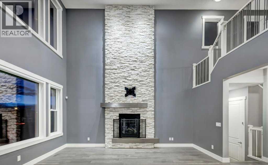 Single Family House for Sale in   Fortress Bay SW Springbank Hill Calgary 